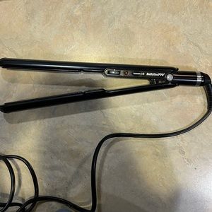 BabylissPRO Porcelain Ceramic Hair Straightener!